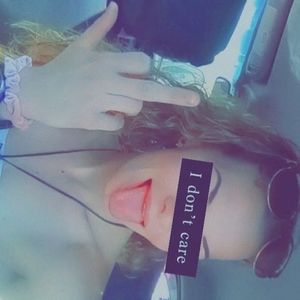 Meet your Posher, Sierra